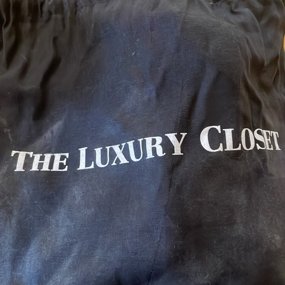 Fuschia Louboutin open toe heels - Picture 8 of 9